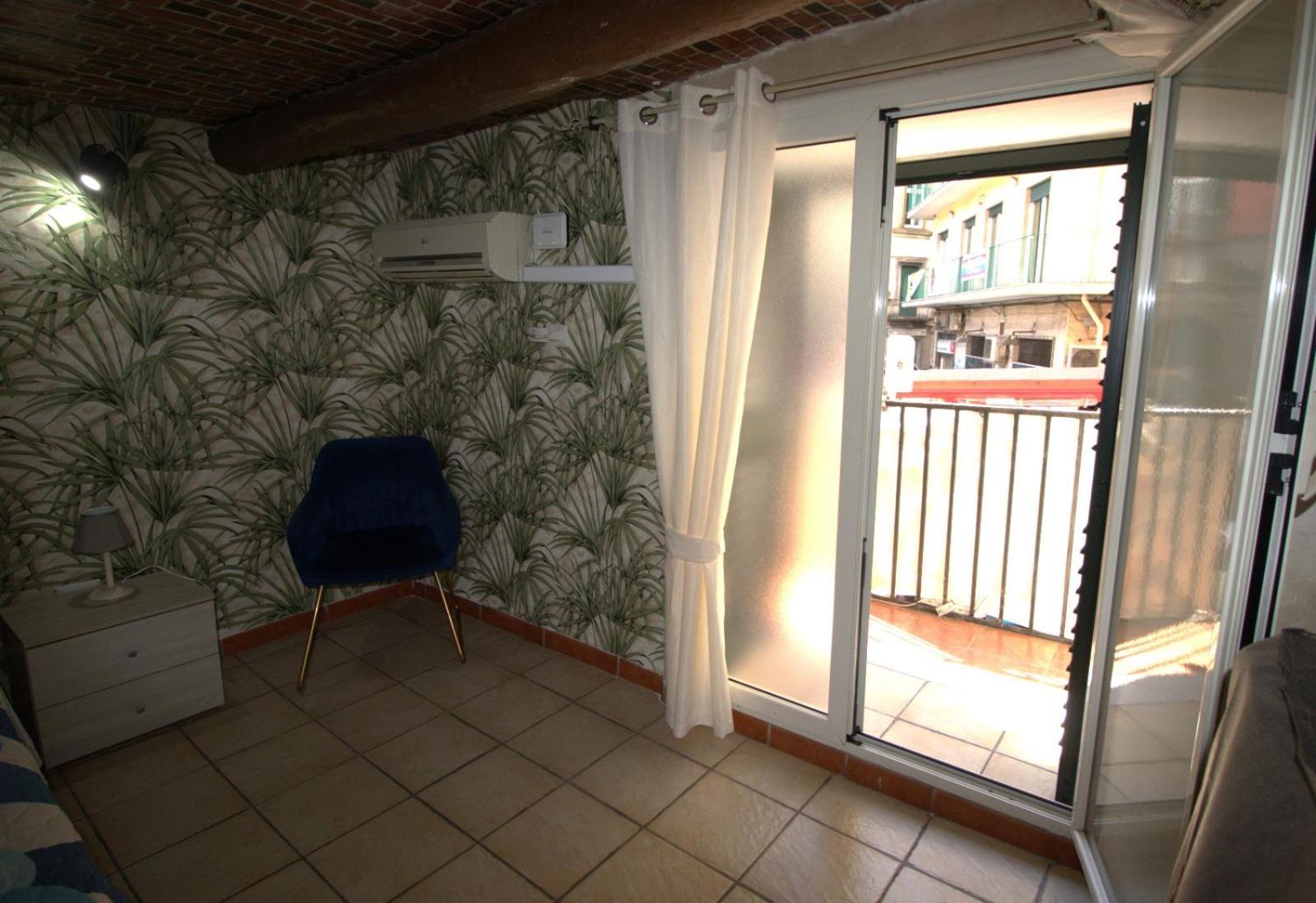 Super Nice Studio Flat Наполи Екстериор снимка